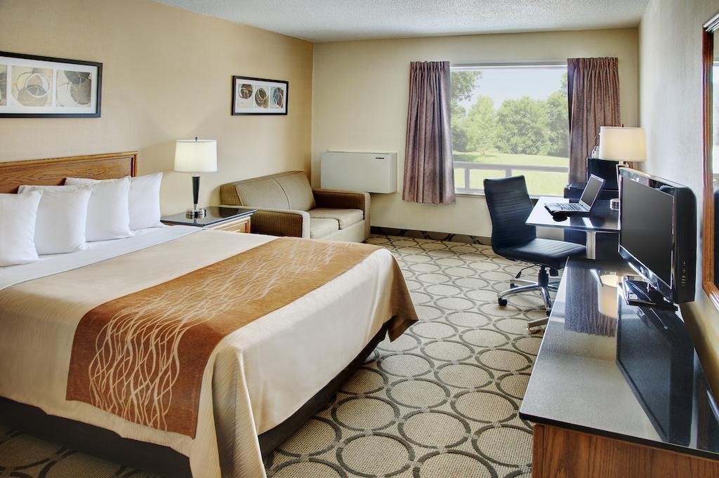 Comfort Inn Пембрук Екстер'єр фото