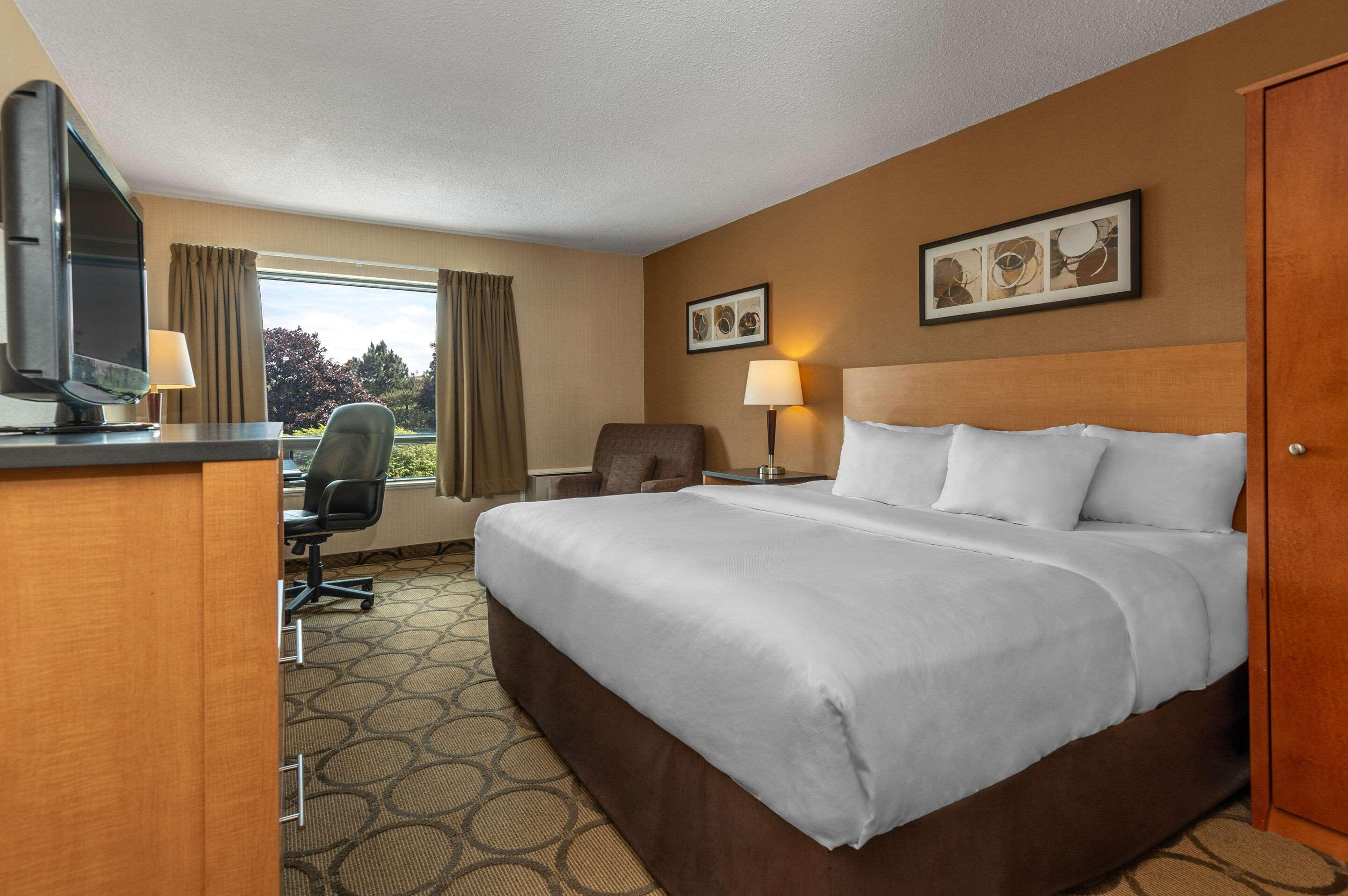 Comfort Inn Пембрук Екстер'єр фото
