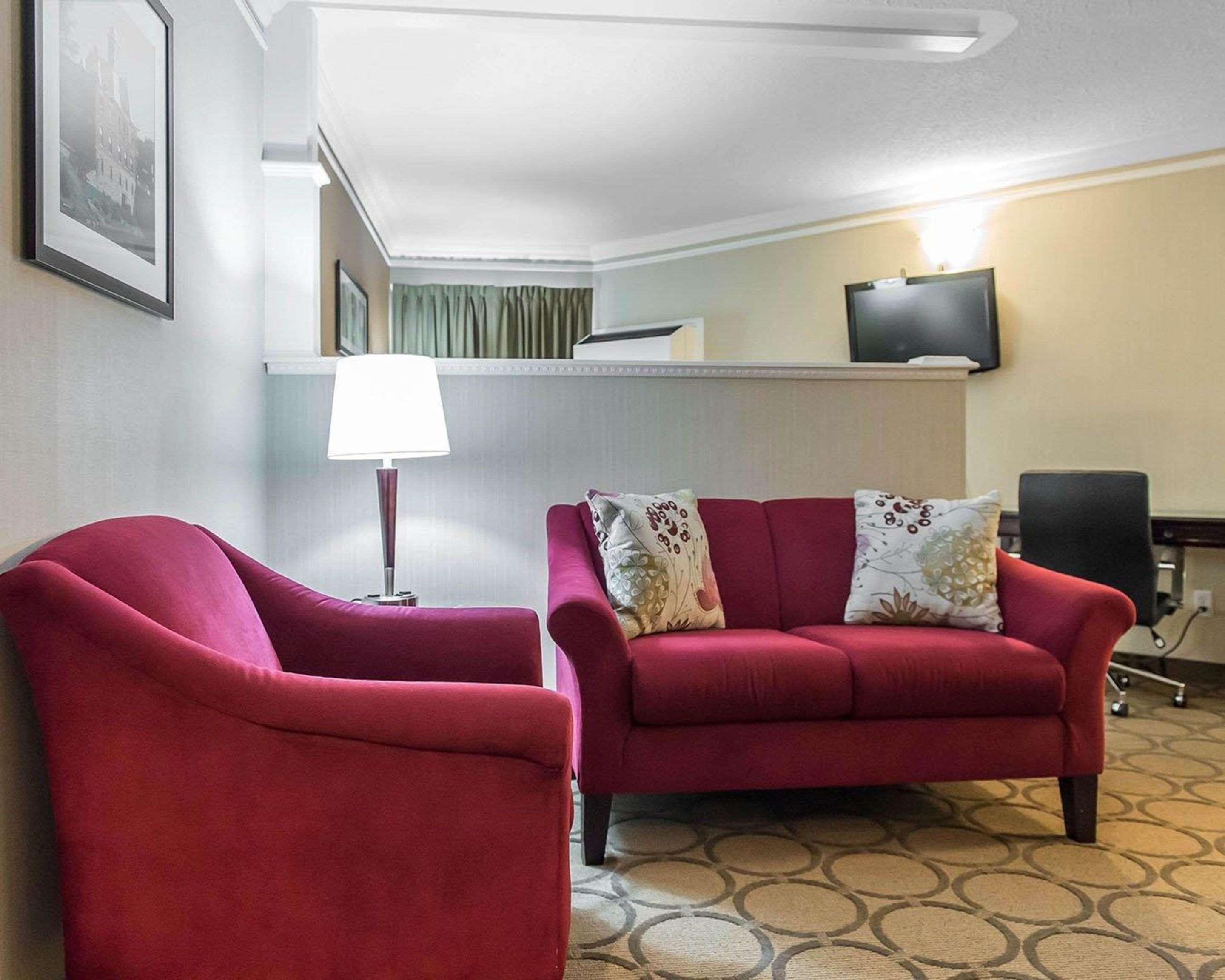 Comfort Inn Пембрук Екстер'єр фото