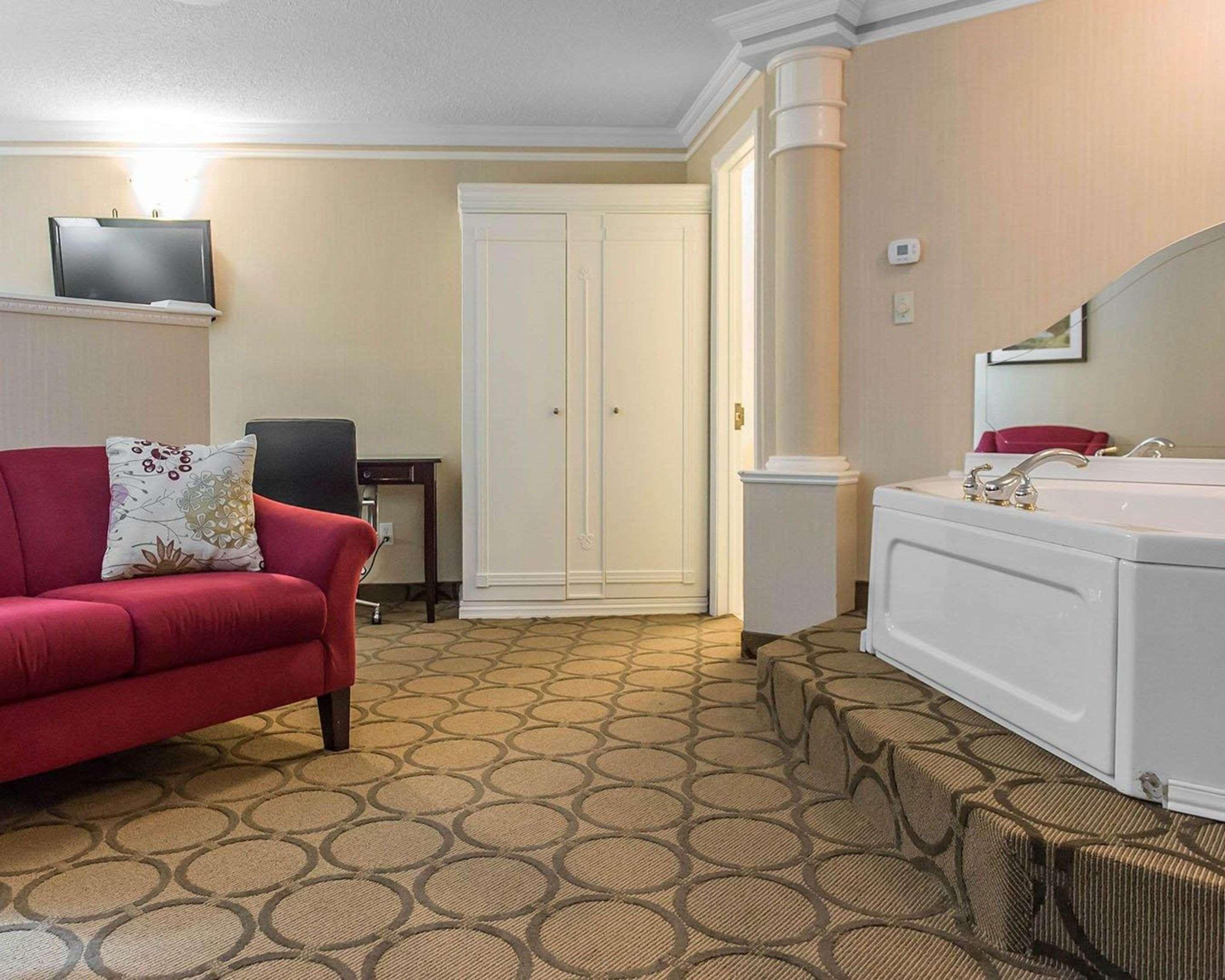 Comfort Inn Пембрук Екстер'єр фото