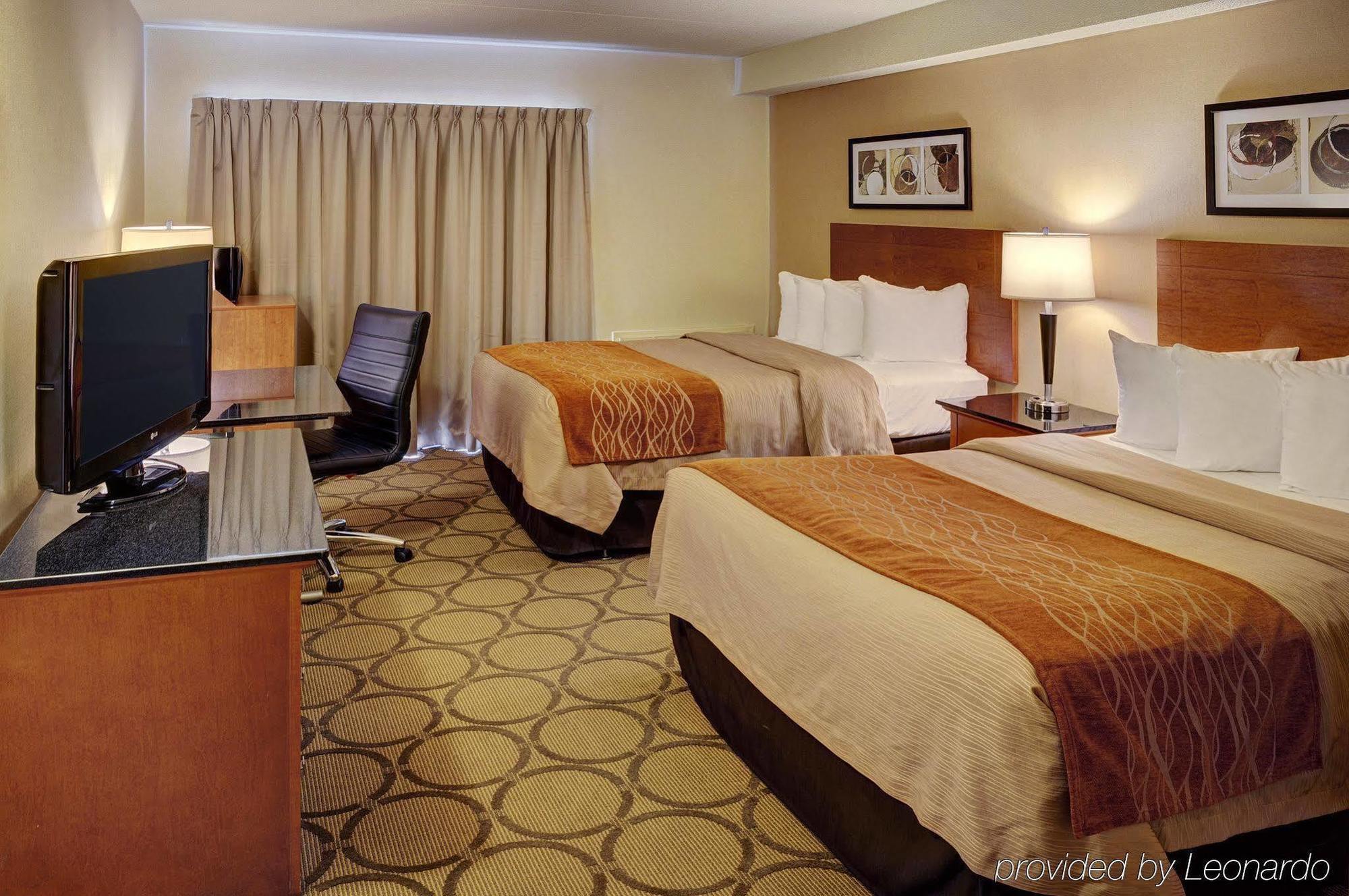 Comfort Inn Пембрук Екстер'єр фото